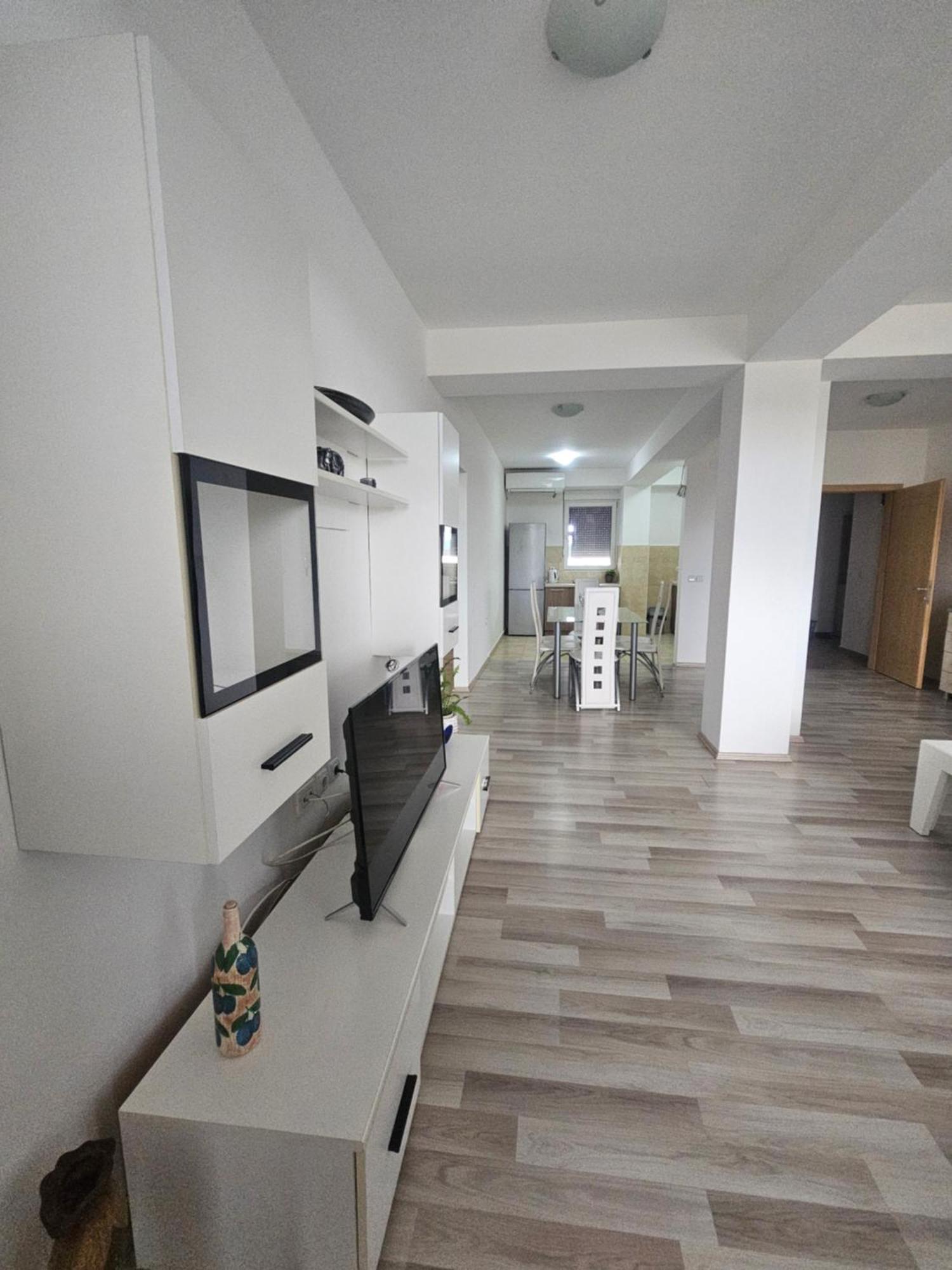 Apartments Lotus Gevgelija Ngoại thất bức ảnh